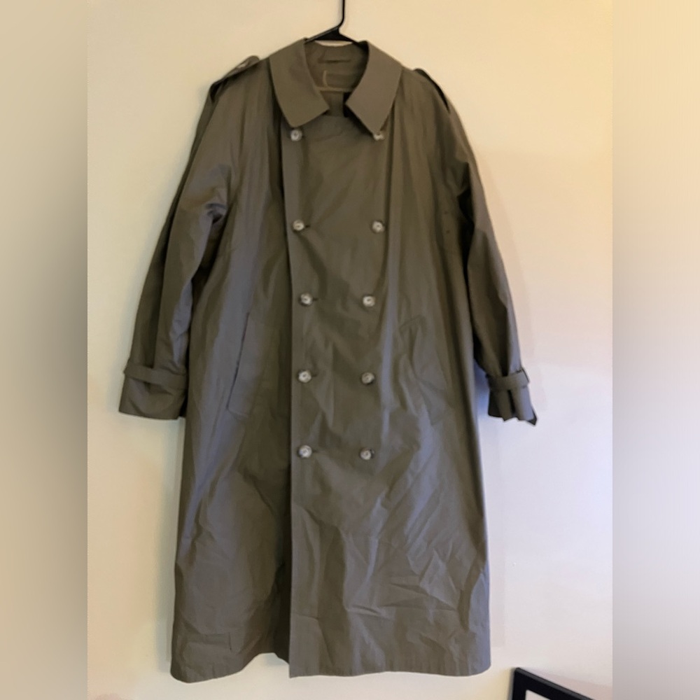 Vintage Men’s Fog by London Fog trench coat